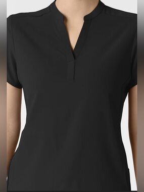 Sew In Love Split Neck Shell Blouse Boxy Perfect For Layering Sleeveless Medium